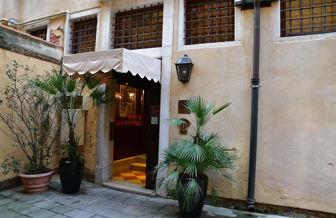 Duodo Palace-1