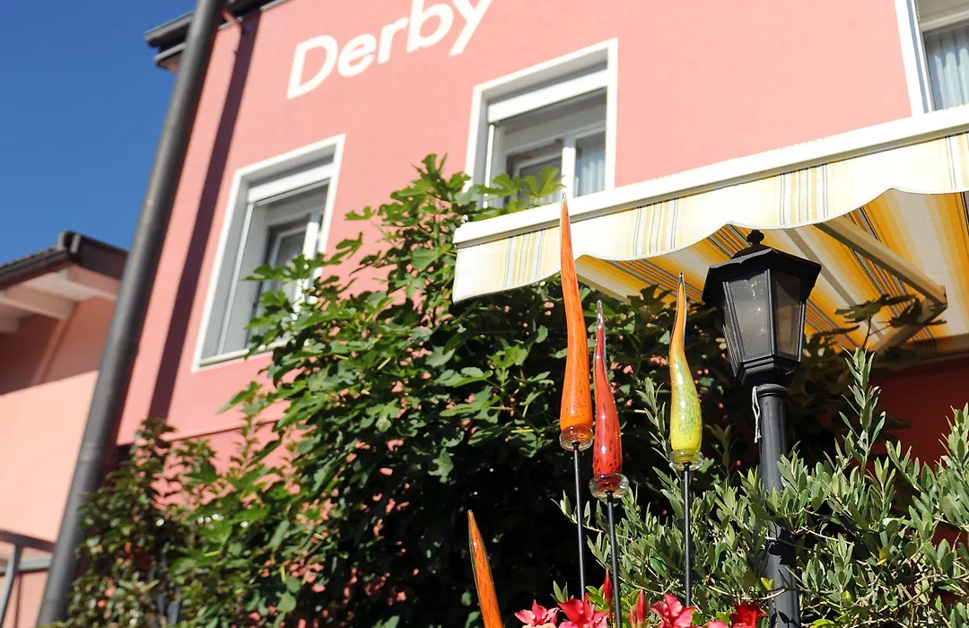 Hotel Derby Interlaken - Self Check-In-1