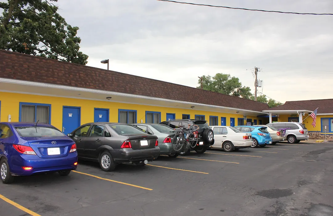 Sparta Inn-1