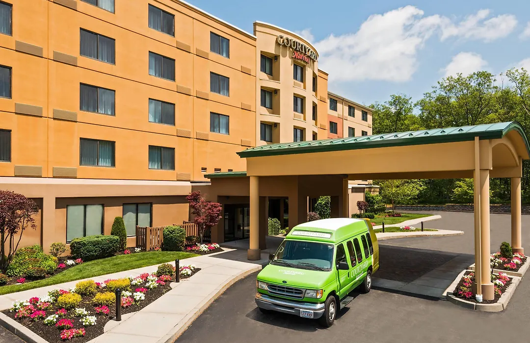 Courtyard By Marriott Providence Lincoln-1
