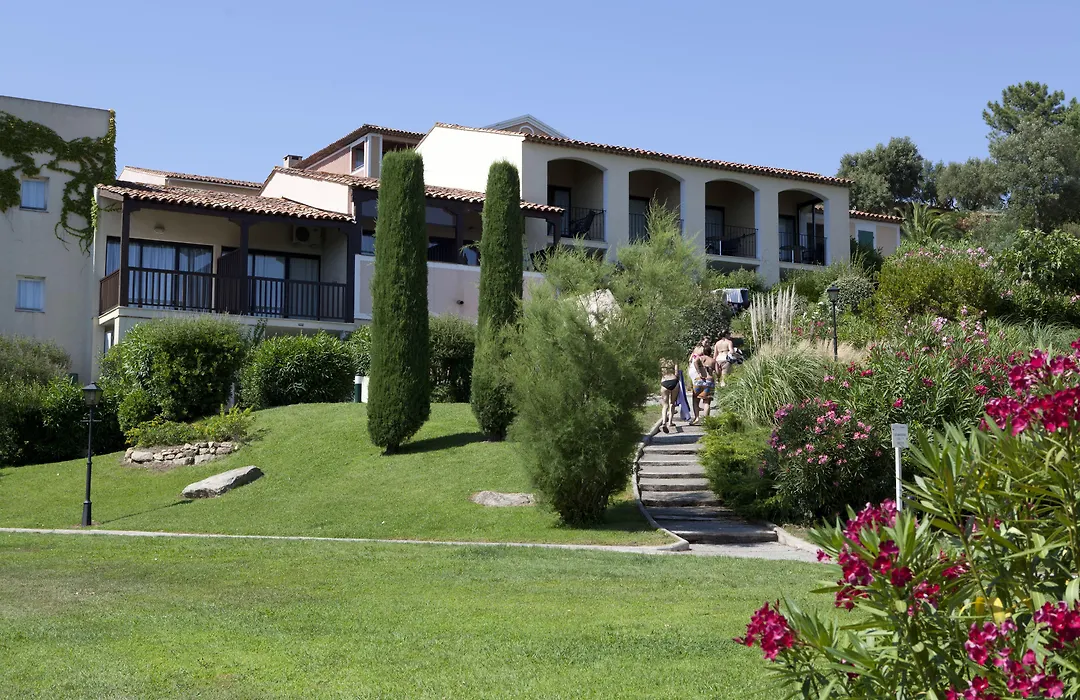 Résidence Pierre&Vacances Les Parcs de Grimaud-1