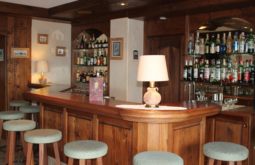 Hotel-Restaurant Le Mont Paisible, Crans-Montana-1
