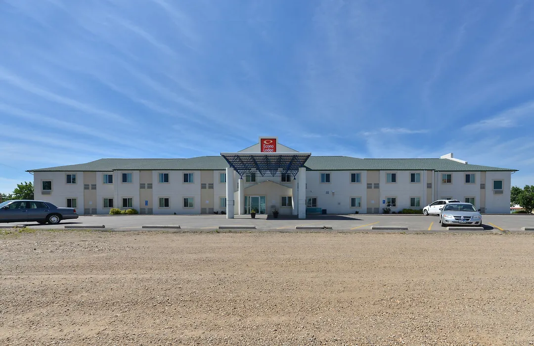 Econo Lodge Belle Fourche-1