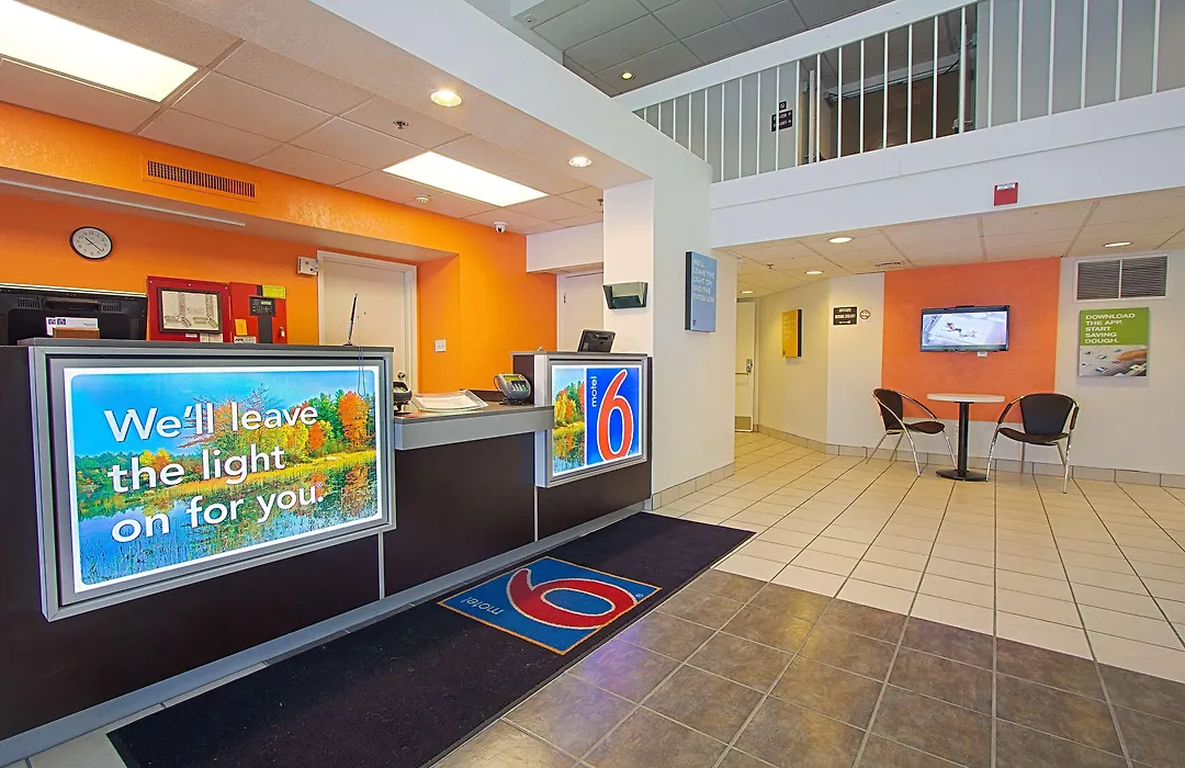 Motel 6-East Brunswick, Nj-1