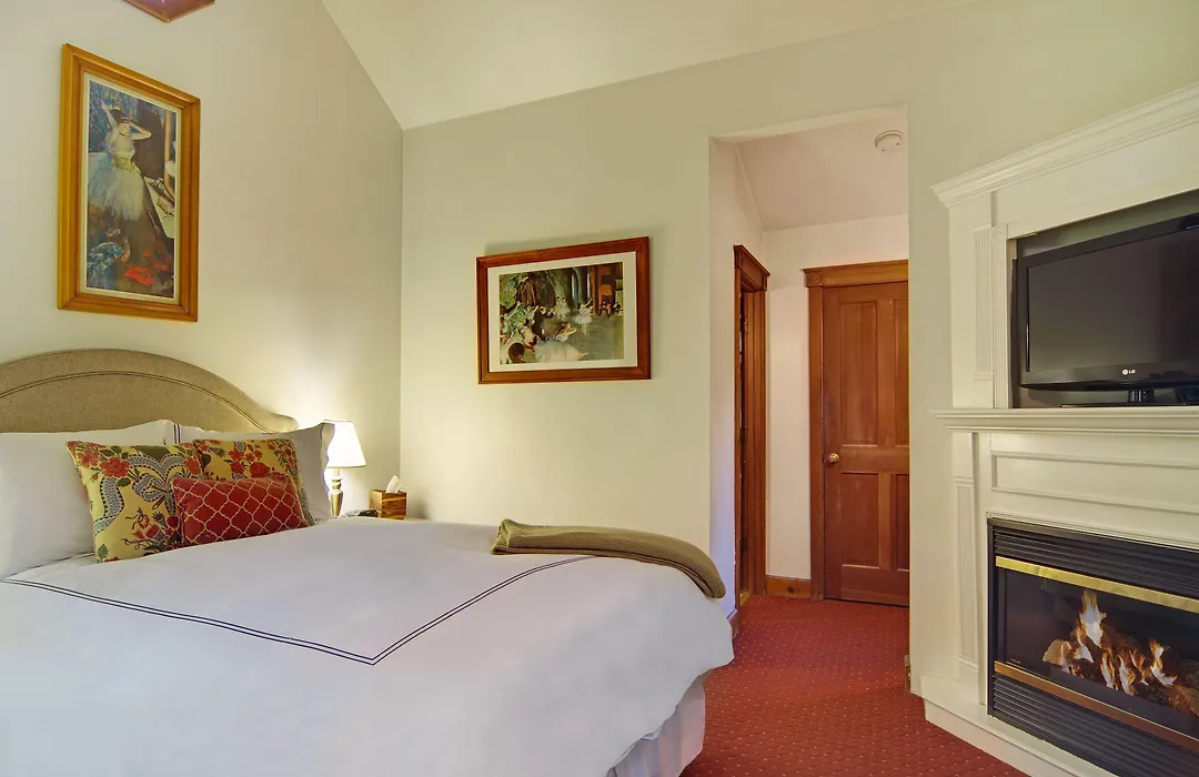 The Babbling Brook Inn-1