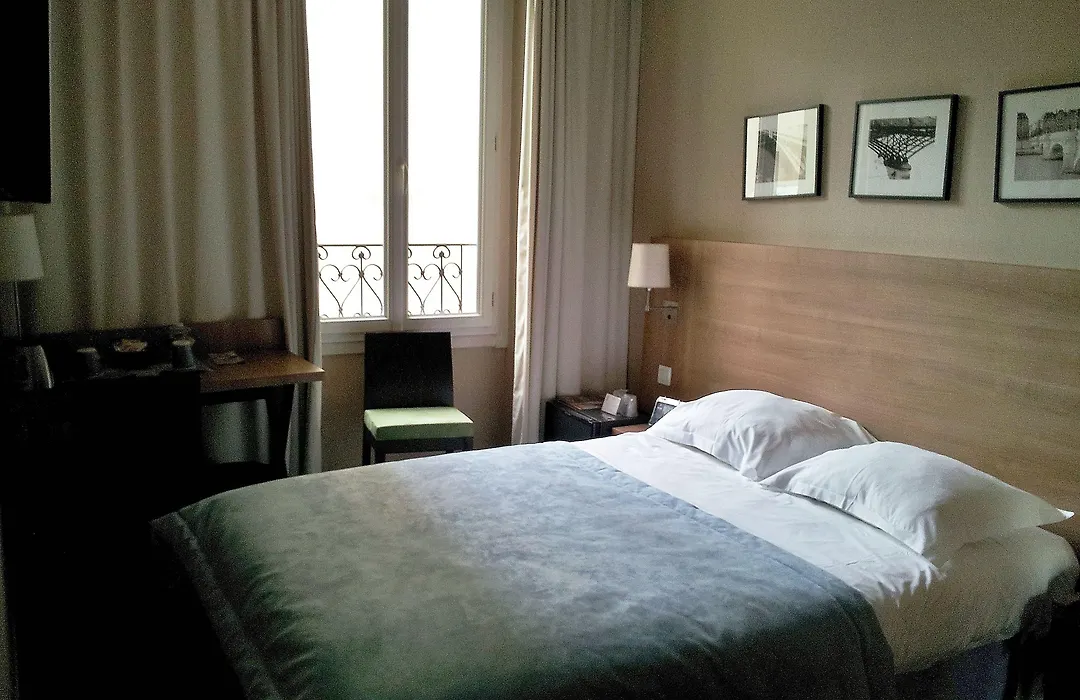 Best Western Rives de Paris La Defense-1