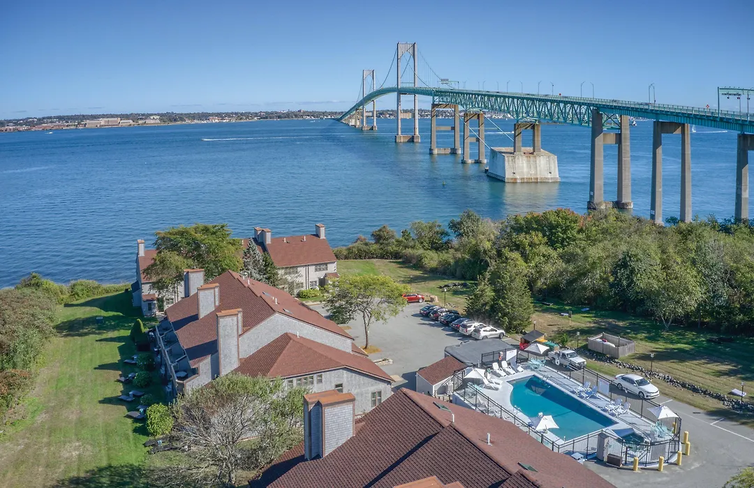 Club Wyndham Newport Overlook-1