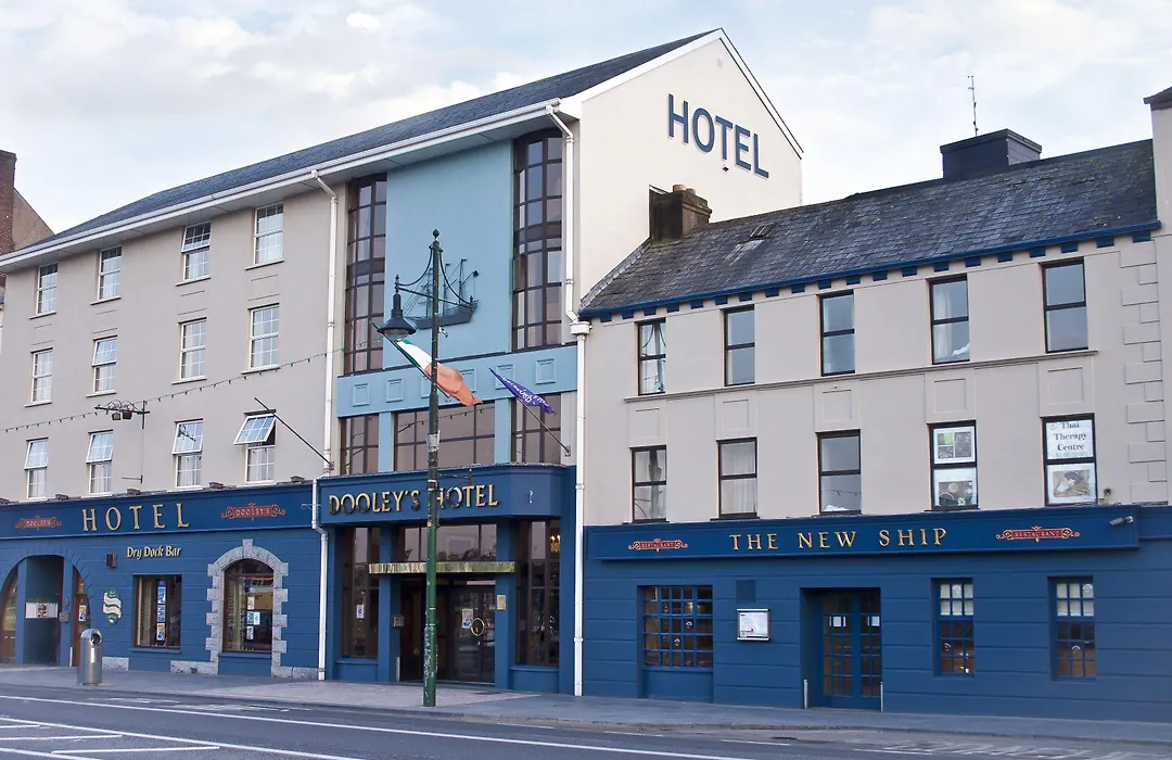 Dooley'S Hotel-1