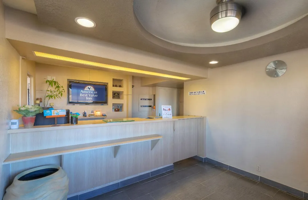 Americas Best Value Inn Amarillo Airport/Grand Street-1