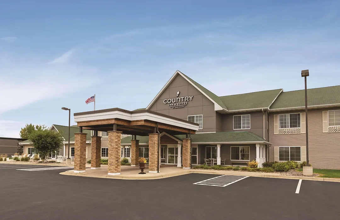 Country Inn & Suites By Radisson, Willmar, Mn-1