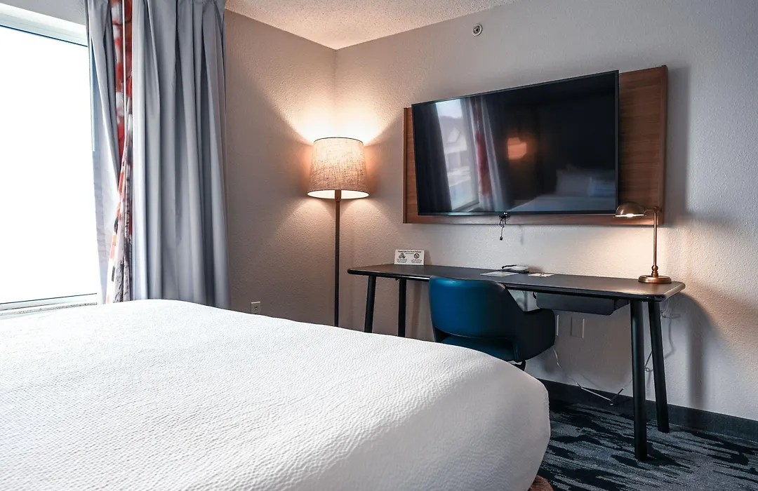 Fairfield Inn And Suites By Marriott Indianapolis/ Noblesville-1