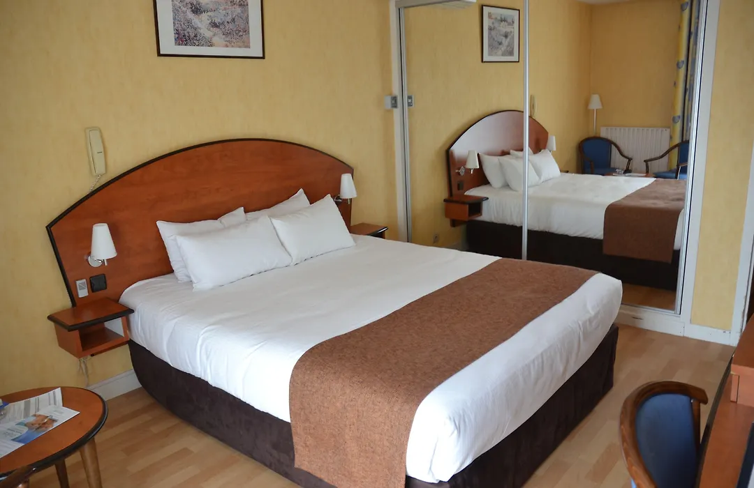 Grand Hotel-1