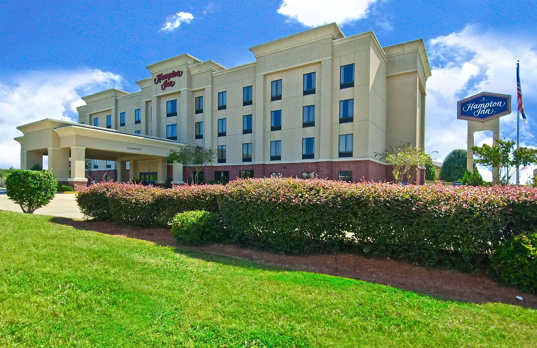 Hampton Inn Canton-1