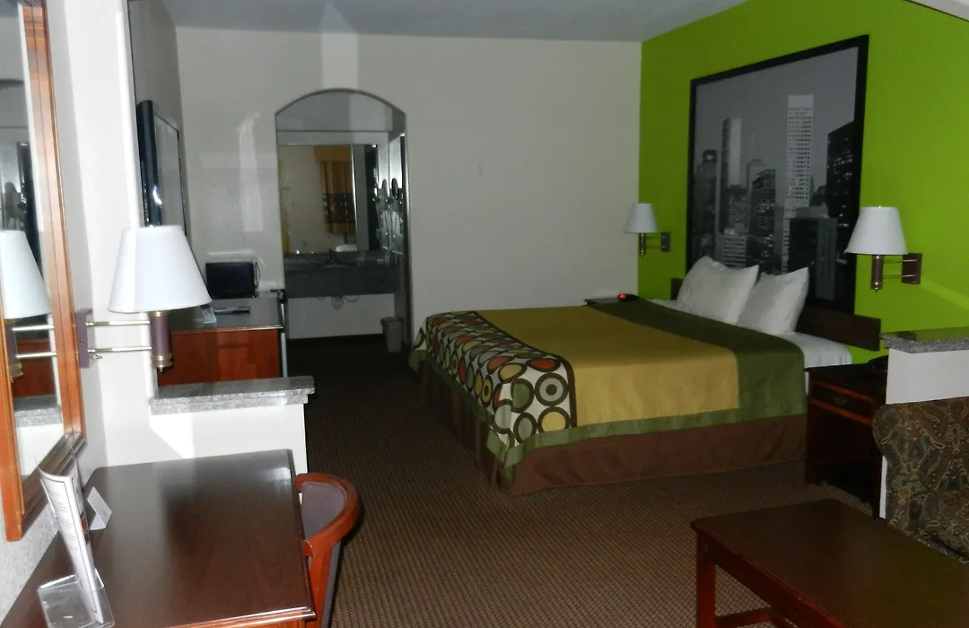 Super 8 By Wyndham Humble/Fm 1960/Hwy 59-1