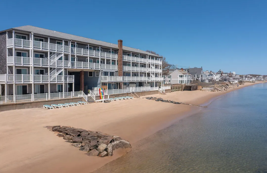 Surfside Hotel And Suites-1