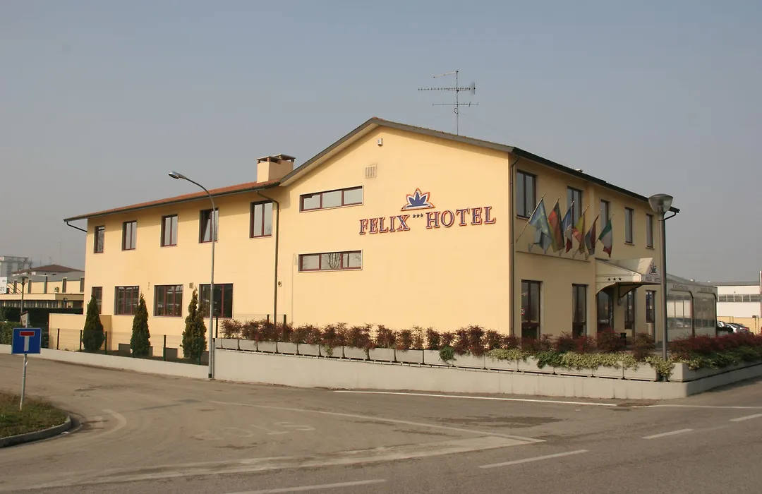 Felix Hotel & Residence-1