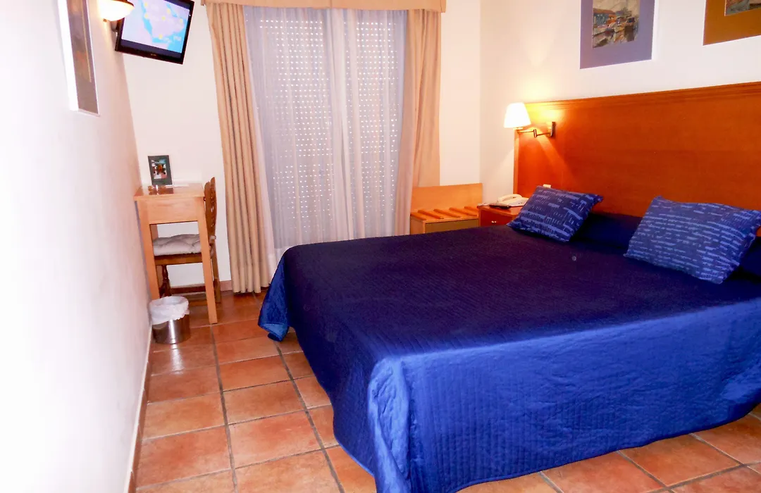 Hotel Doña Catalina-1