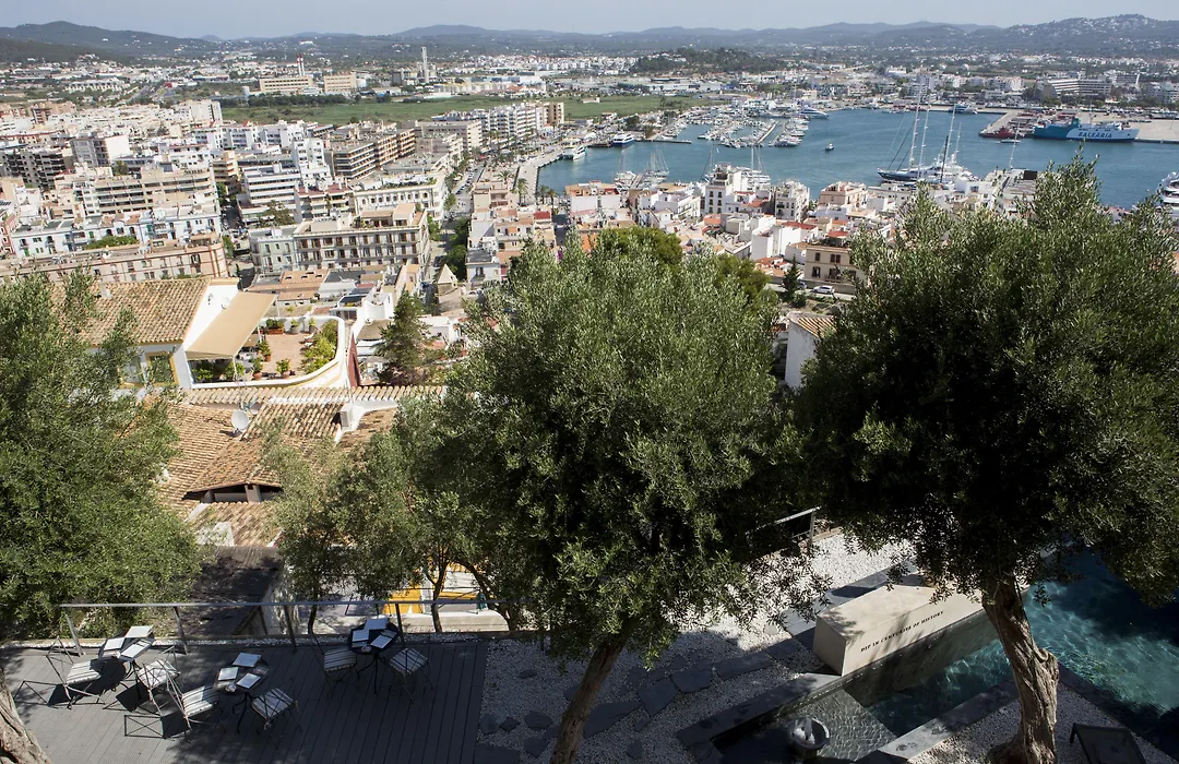 Hotel La Torre Del Canonigo - Small Luxury Hotels-1