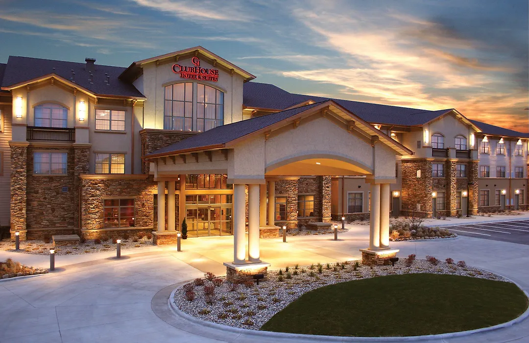 Clubhouse Hotel Sioux Falls-1