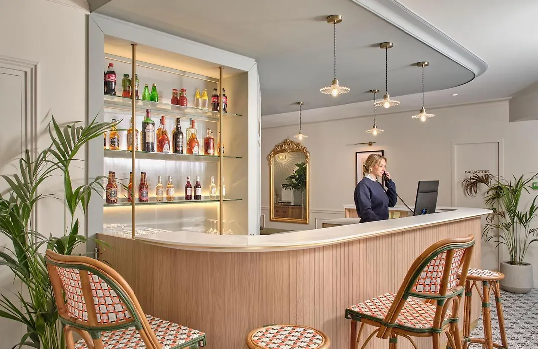 Posy Hotel By Happyculture-1