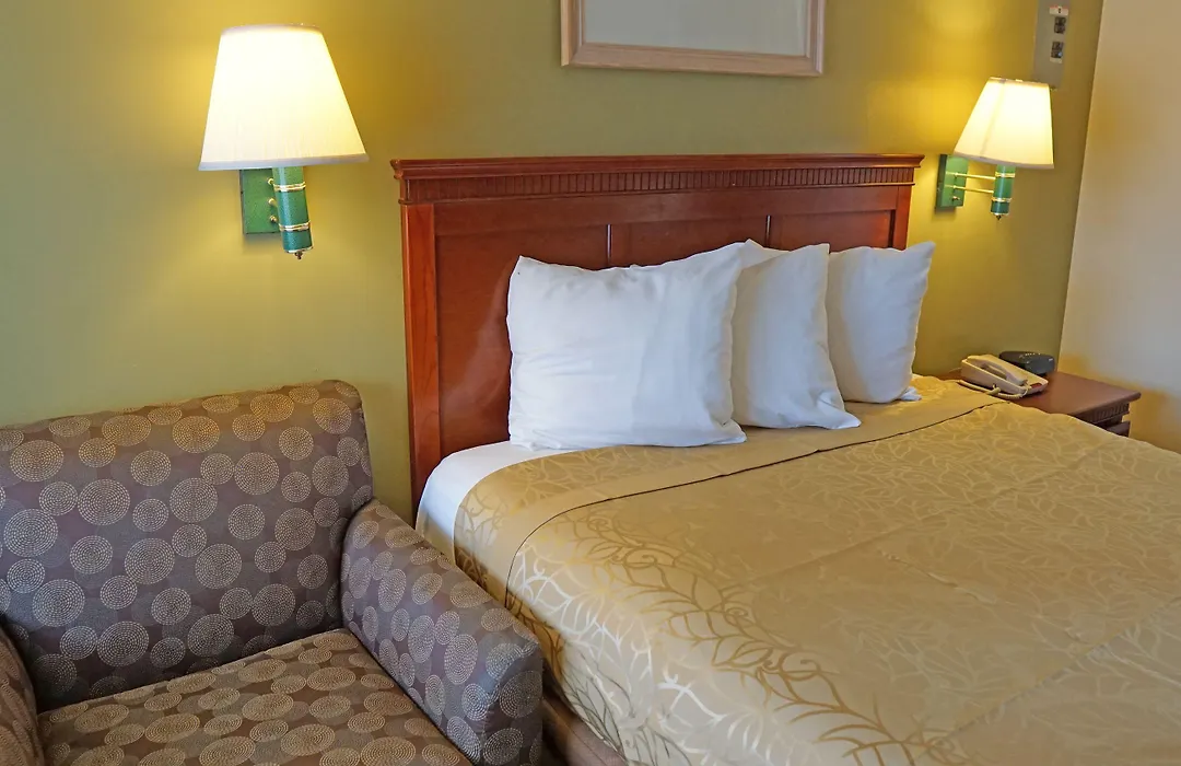 Redondo Inn And Suites-1