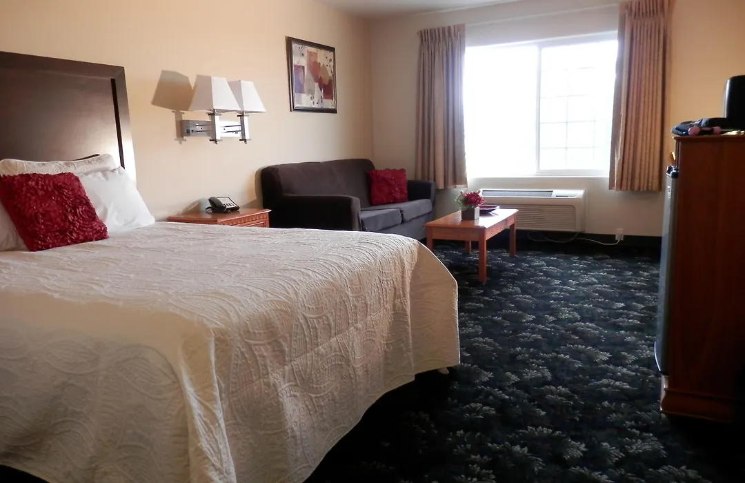 Grand View Inn & Suites-1