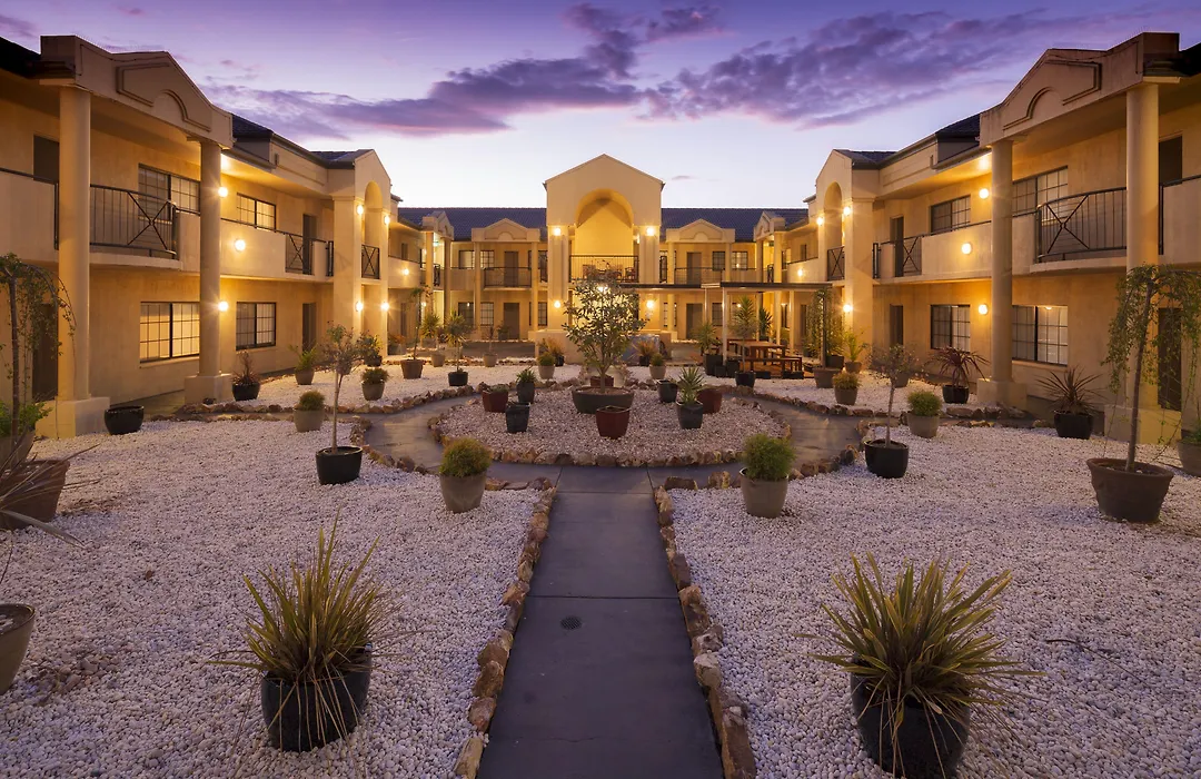 Best Western Plus Canberra Central Apartments Official-1