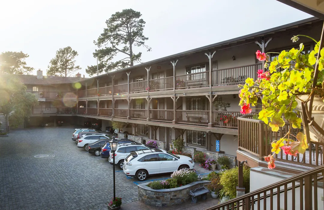 Coachman's Inn, A Four Sisters Inn-1