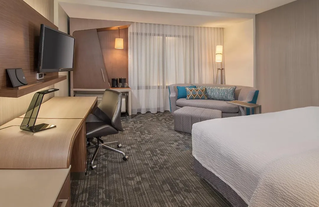 Courtyard By Marriott Morgantown-1