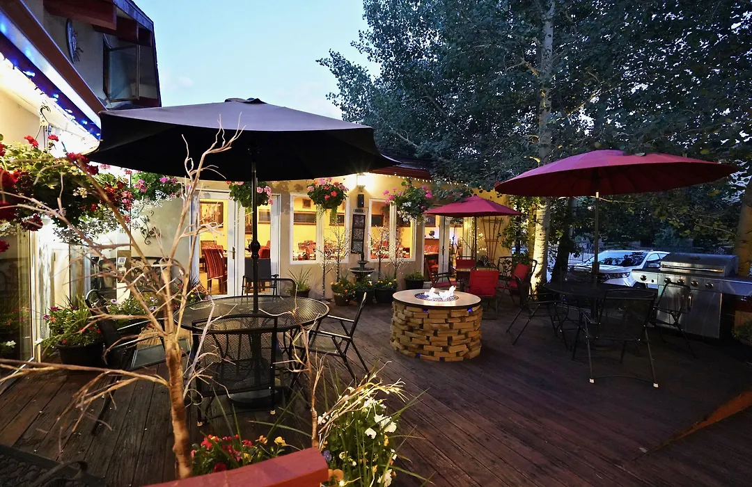 Frisco Inn On Galena-1