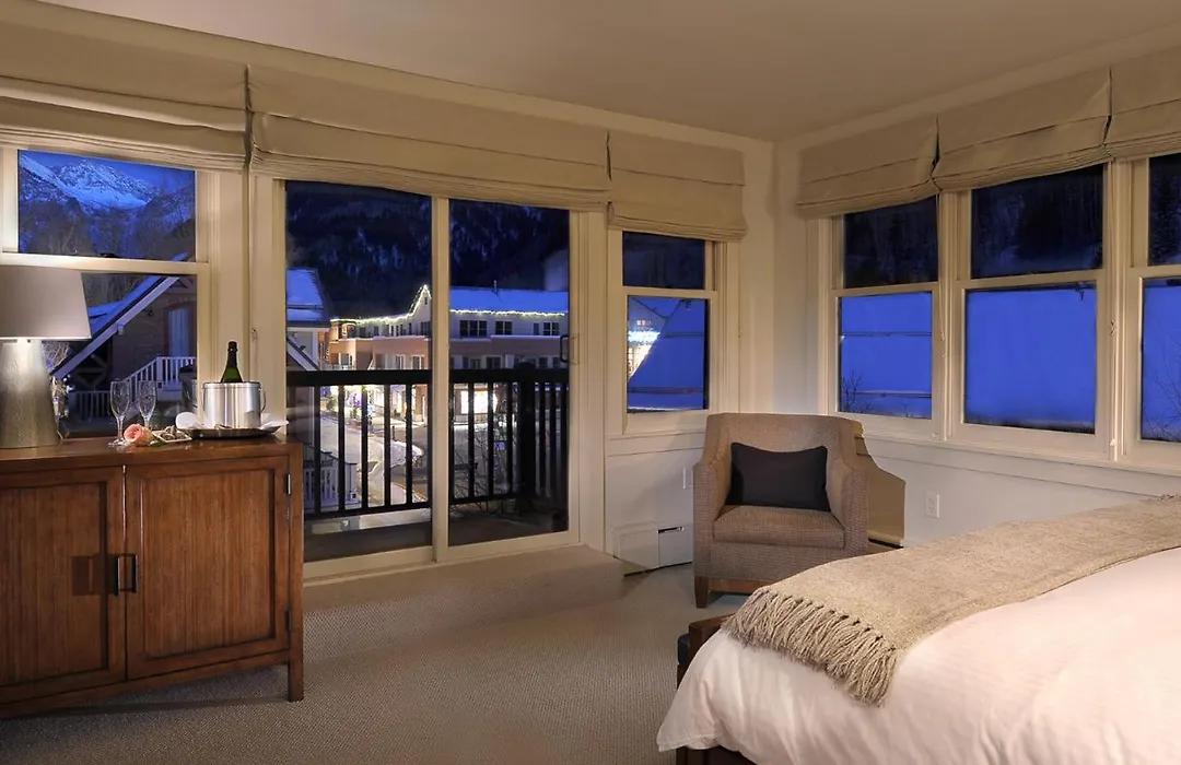 Hotel Columbia-1