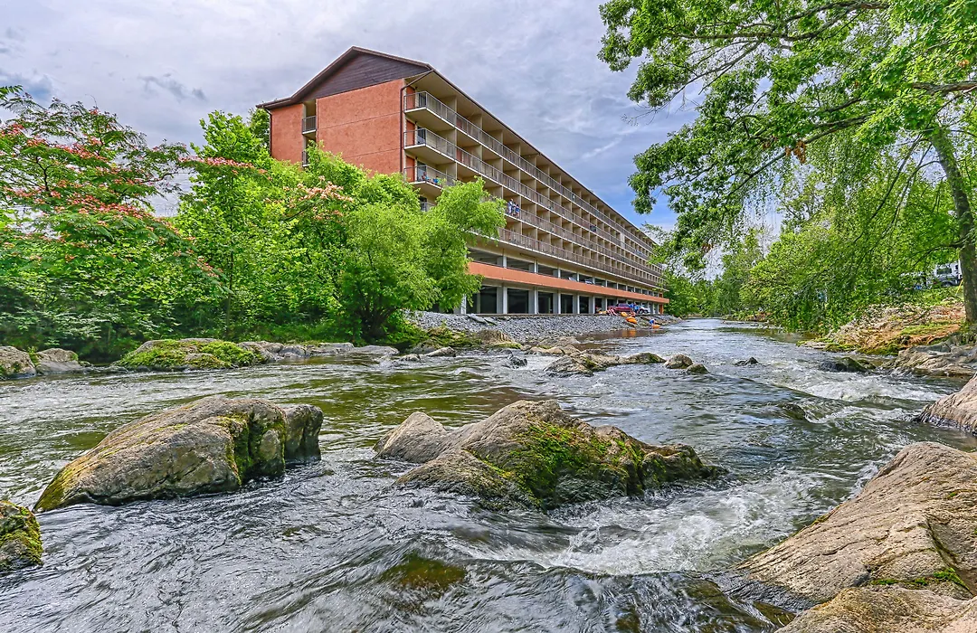 Creekstone Inn-1