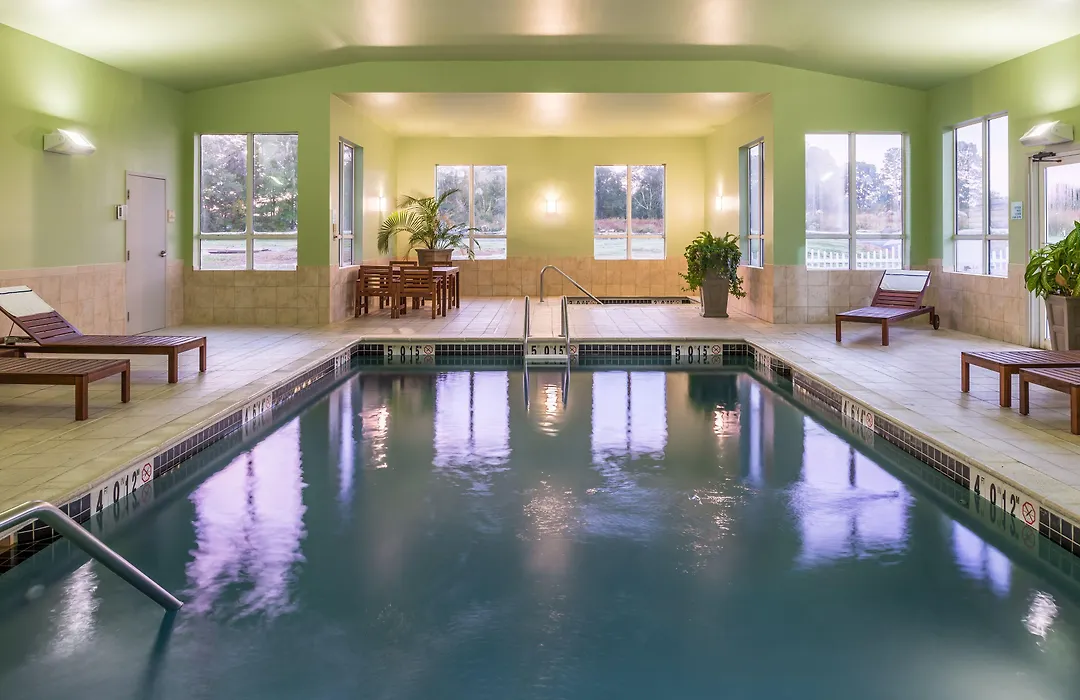 Holiday Inn Express Mystic By Ihg-1