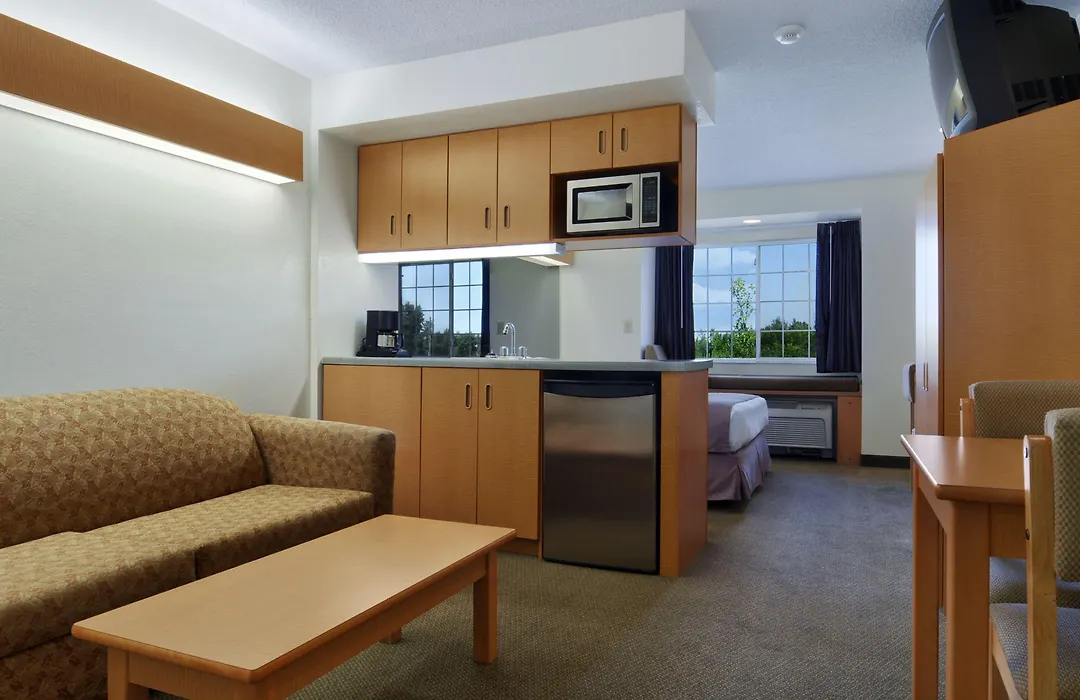 Microtel Inn & Suites By Wyndham Plattsburgh-1
