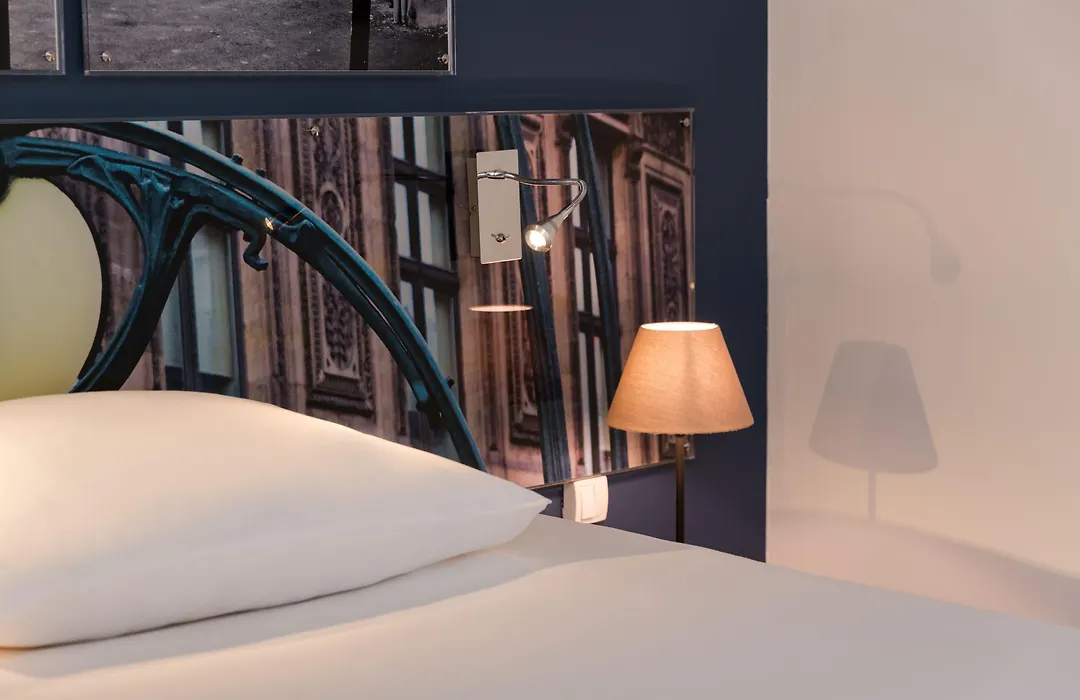 Hotel Le Cardinal Rueil Centre-1
