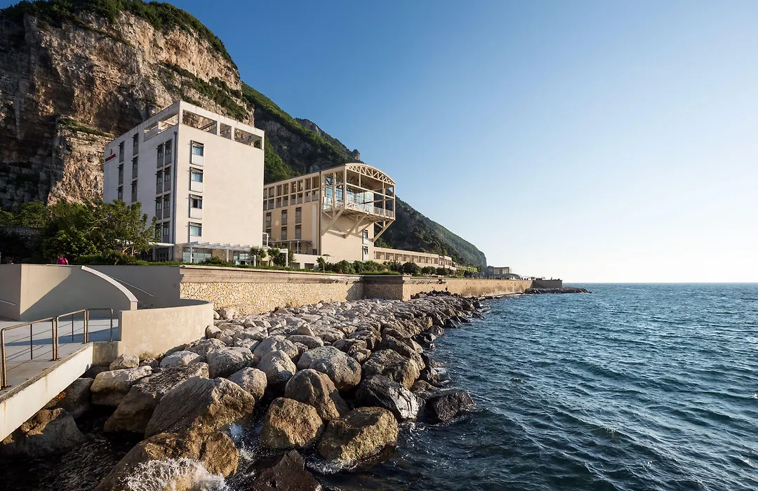 Towers Hotel Stabiae Sorrento Coast-1