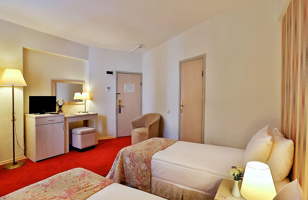 Barin Hotel-1