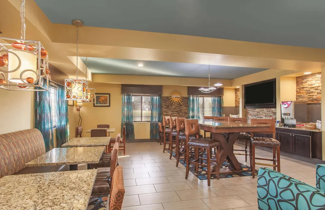 La Quinta By Wyndham Elizabethtown-1