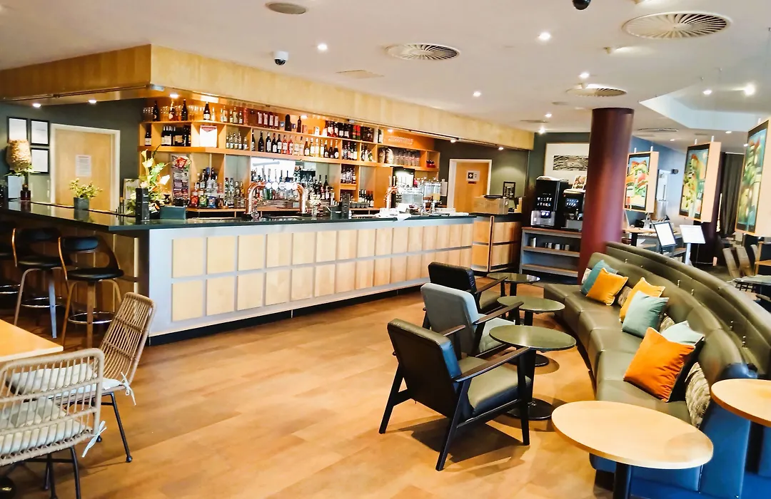 Future Inn Cardiff Bay-1