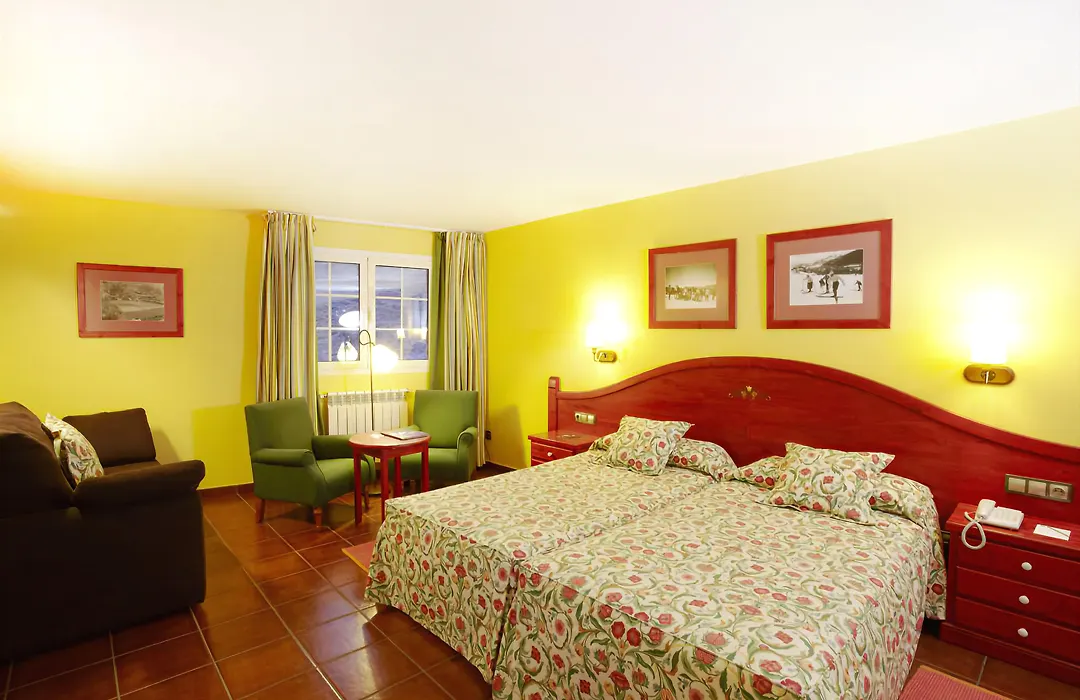 Ski Plaza Hotel & Wellness-1