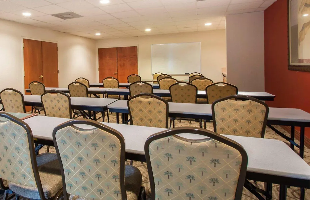 Comfort Suites Fort Pierce I-95-1