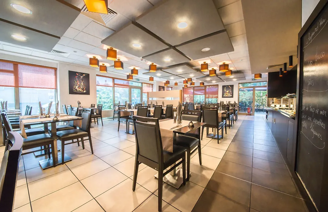 Mandarina Hotel Luxembourg Airport-1