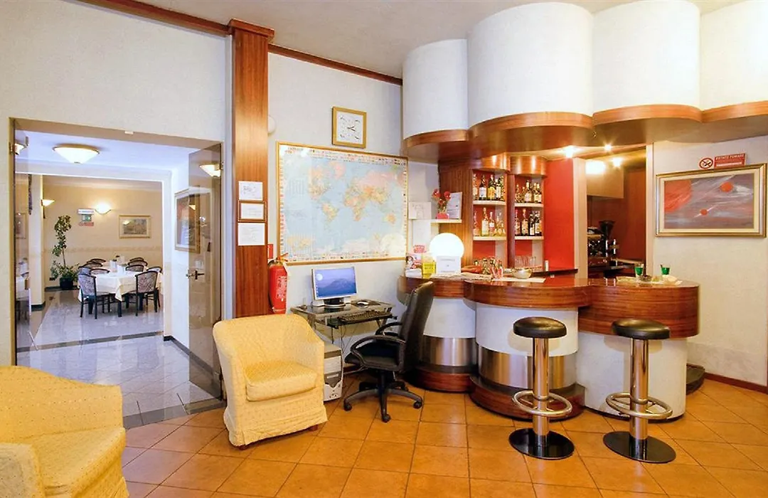 Piccolo Hotel-1