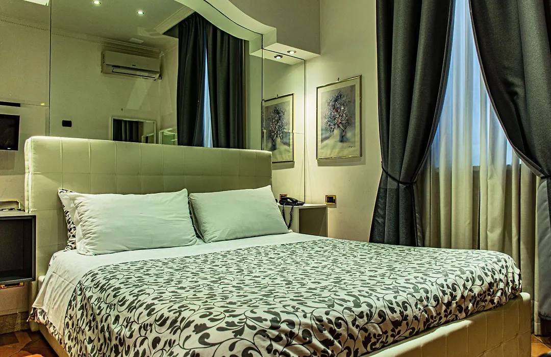 Hotel Canova-1
