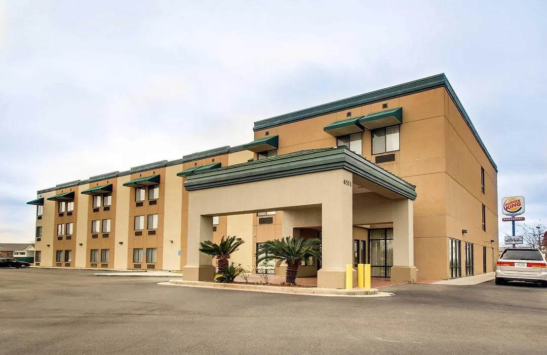 Quality Inn & Suites Hattiesburg North-1