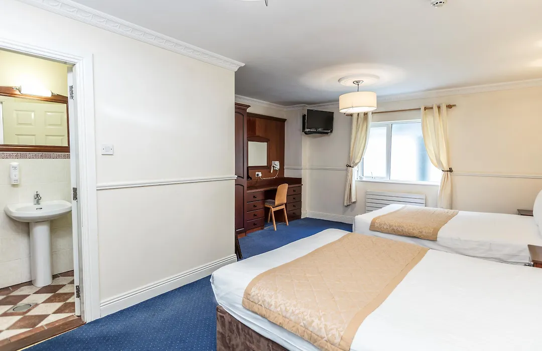 The Lansdowne Hotel-1