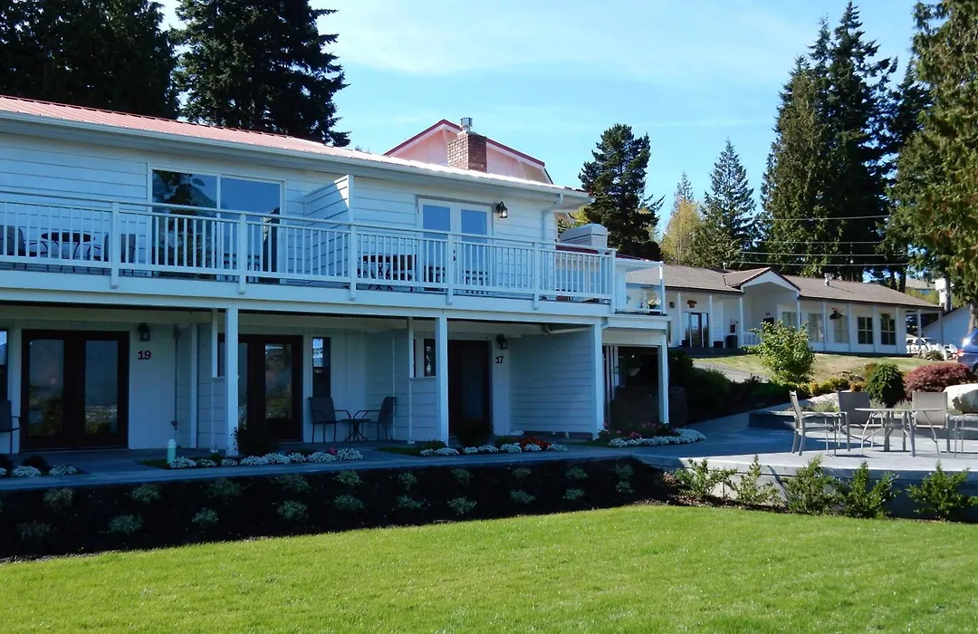 Anacortes Ship Harbor Inn-1