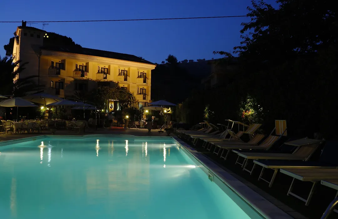 Hotel Caserta Antica-1