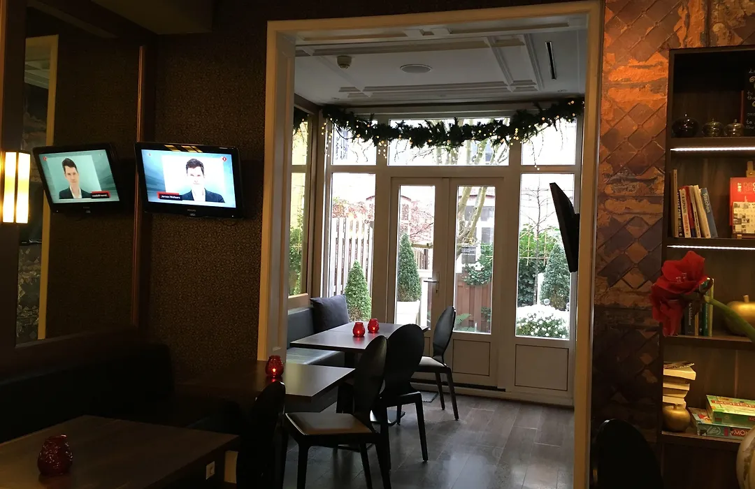 Apple Inn Hotel-1