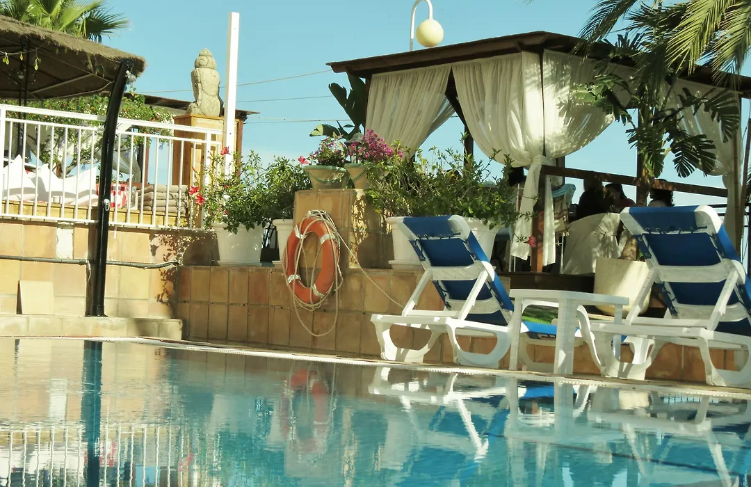 Ramada Resort by Wyndham Puerto de Mazarron-1